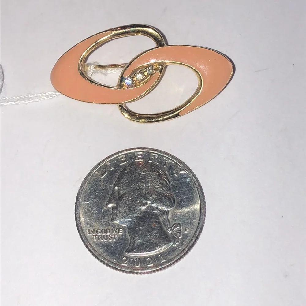 Angel Brand Elegant Gold Tone and Pink Enamel Interlocking Vintage Brooch